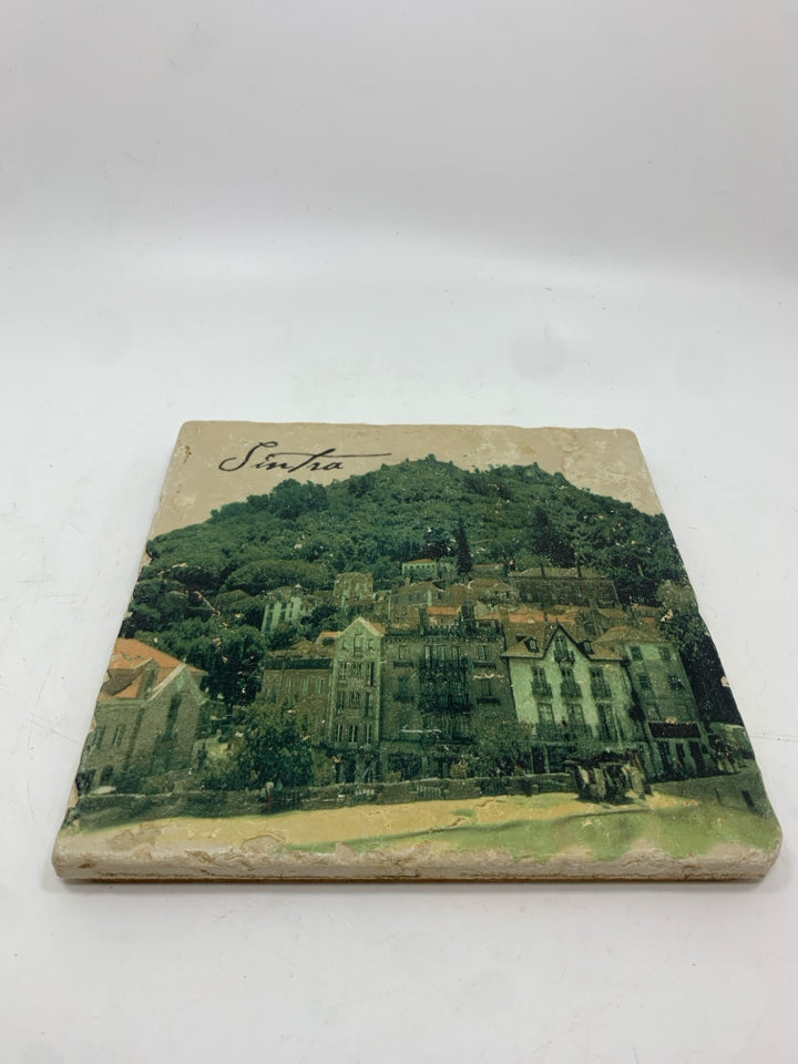 VILLAGE SCENE SLATE TRIVET/WALL DECOR.