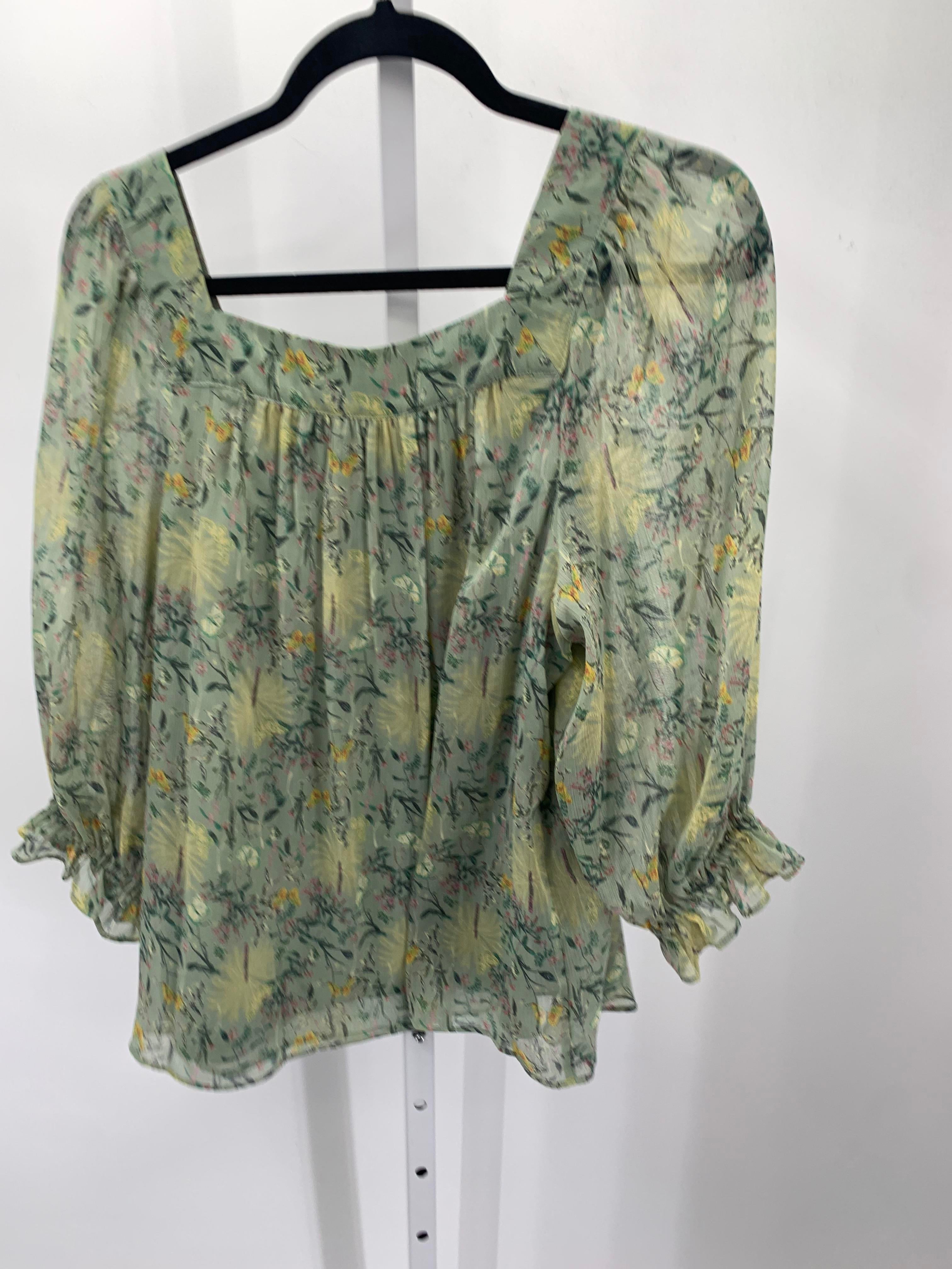 Lauren Conrad Size Medium Misses 3/4 Sleeve Shirt