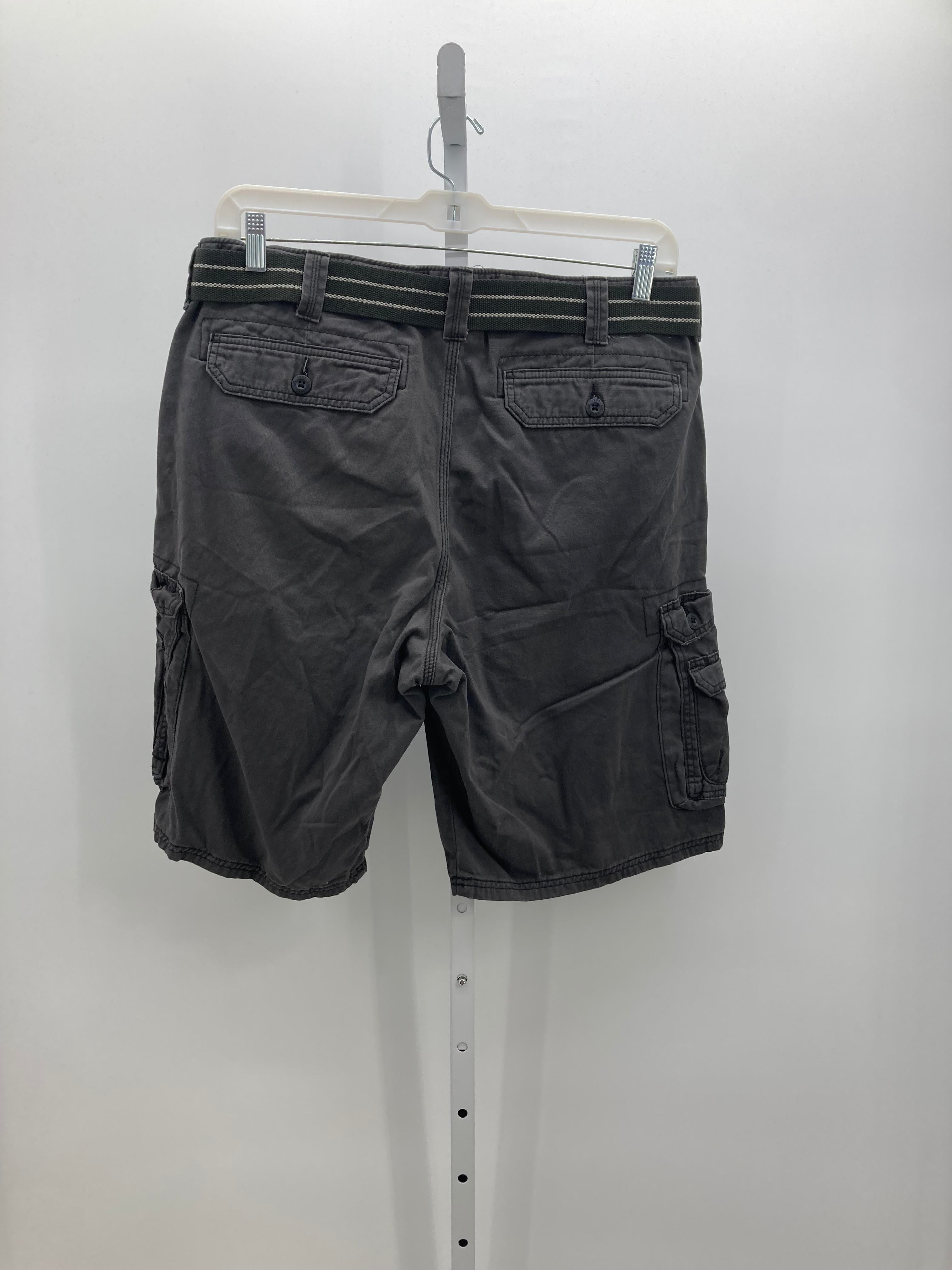 CARGO SHORTS WITH BELT