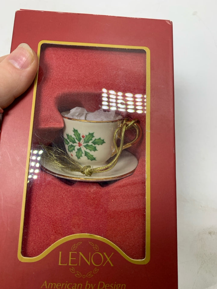 NIB LENOX CHRISTMAS TEACUP ORNAMENT.