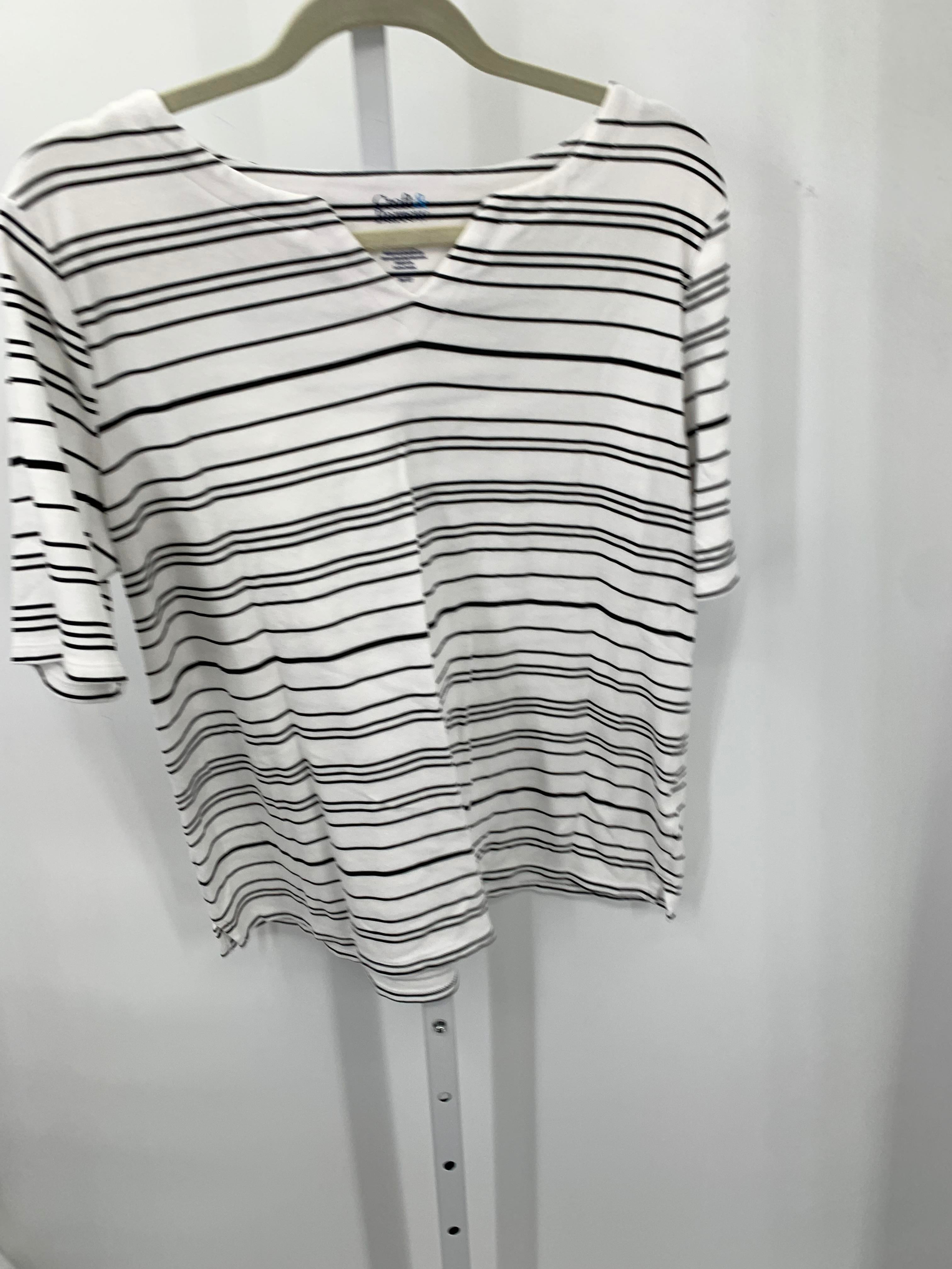 Croft & Barrow Size Large Misses Short Sleeve Shirt