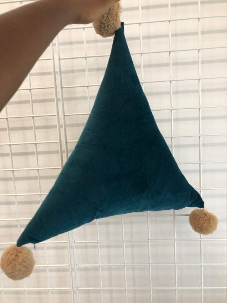 BLUE TRIANGLE PILLOW W/POM-POMS.