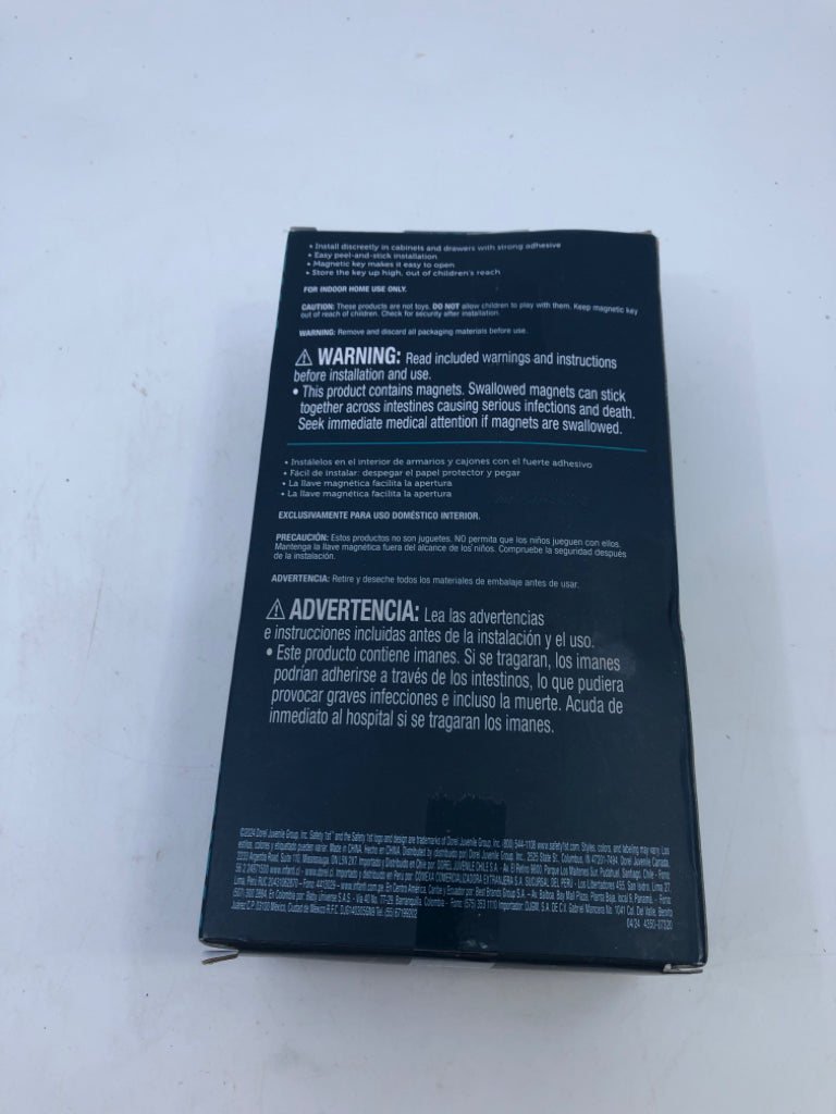 NIB SAFETY 1ST 4 ADHESIVE MAGNETIC LOCK WITH KEY