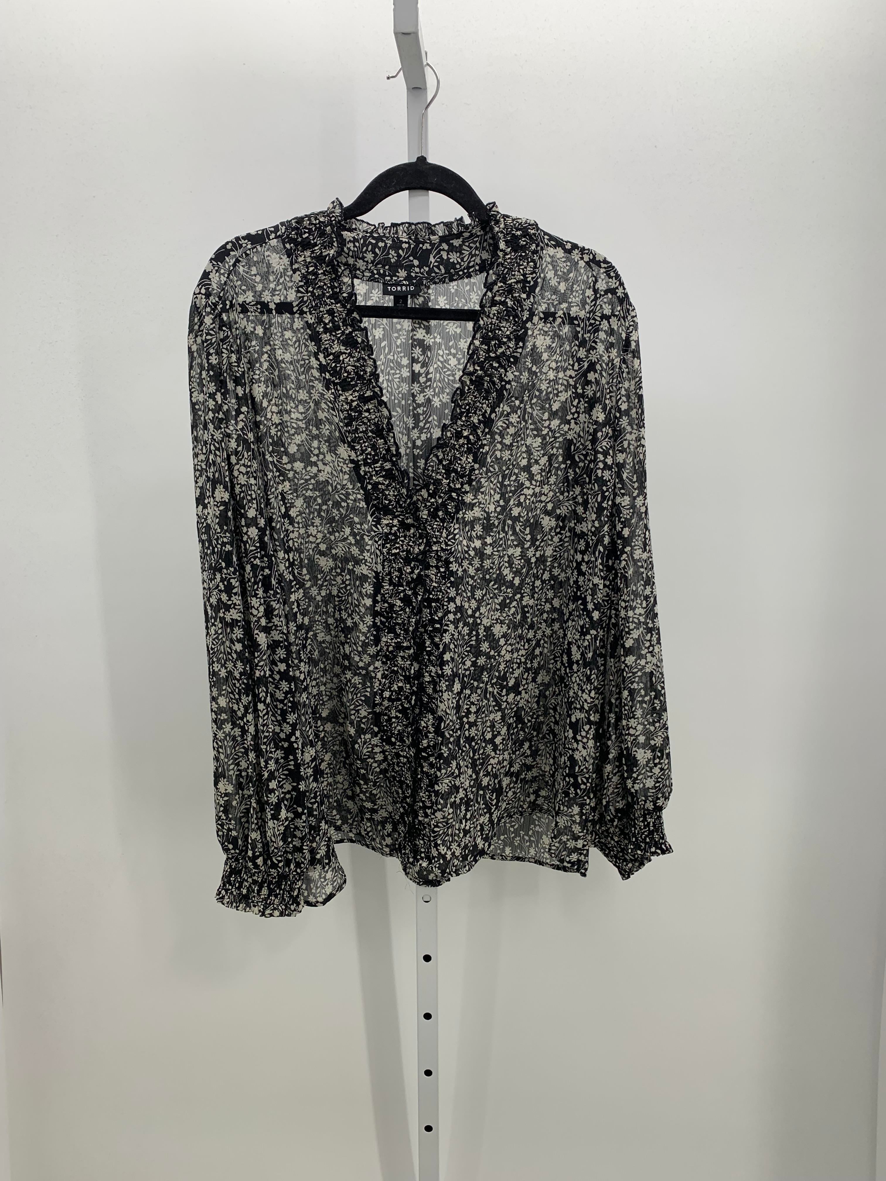 Torrid Size 2X Womens Long Sleeve Shirt