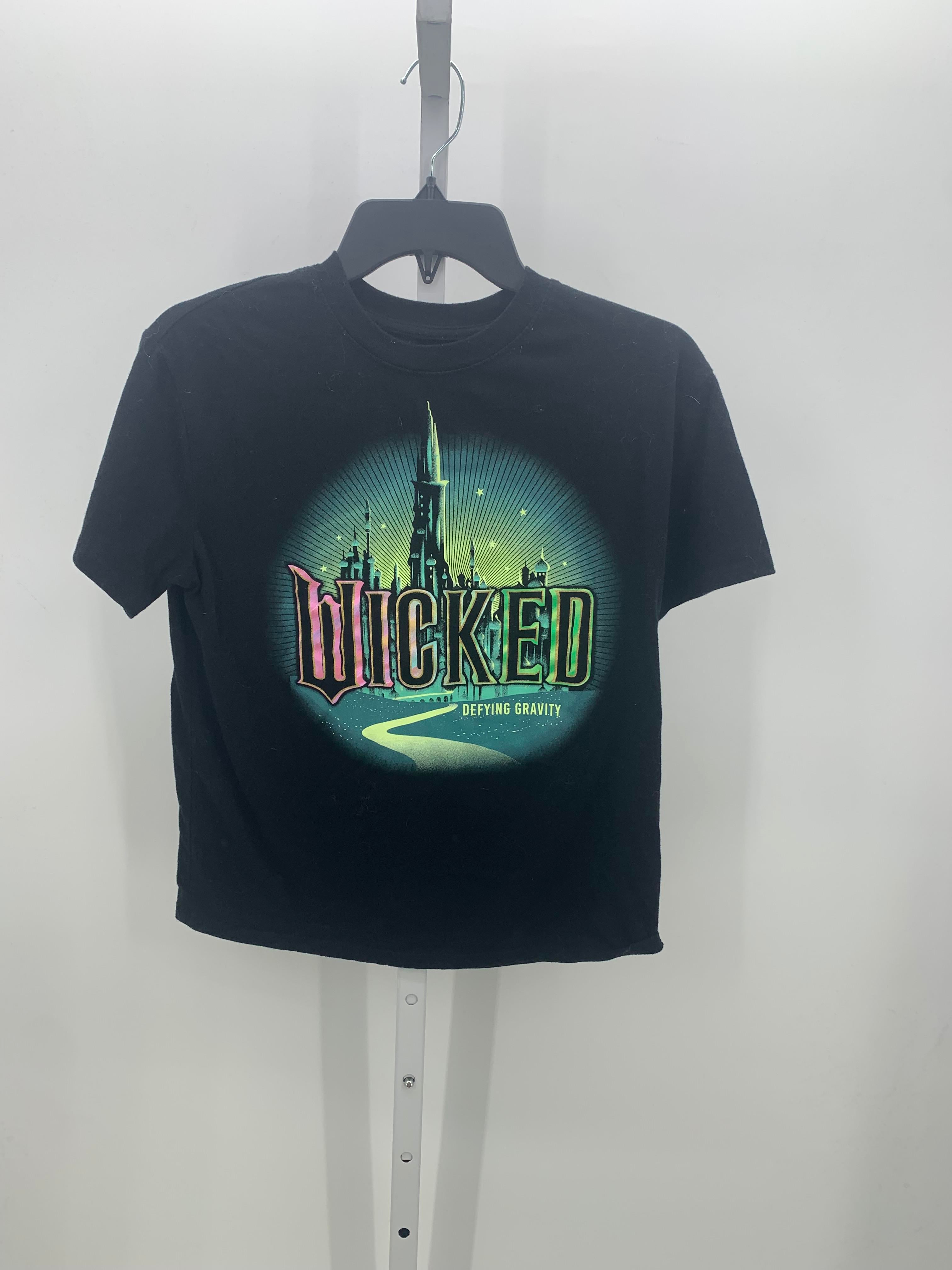Size Large Juniors Short Sleeve Shirt