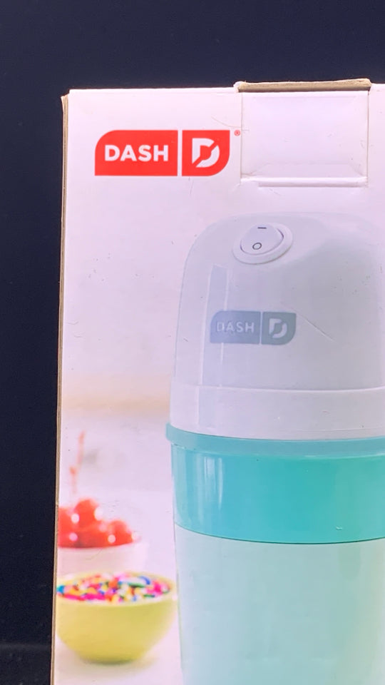 NIB ICE CREAM MAKER.