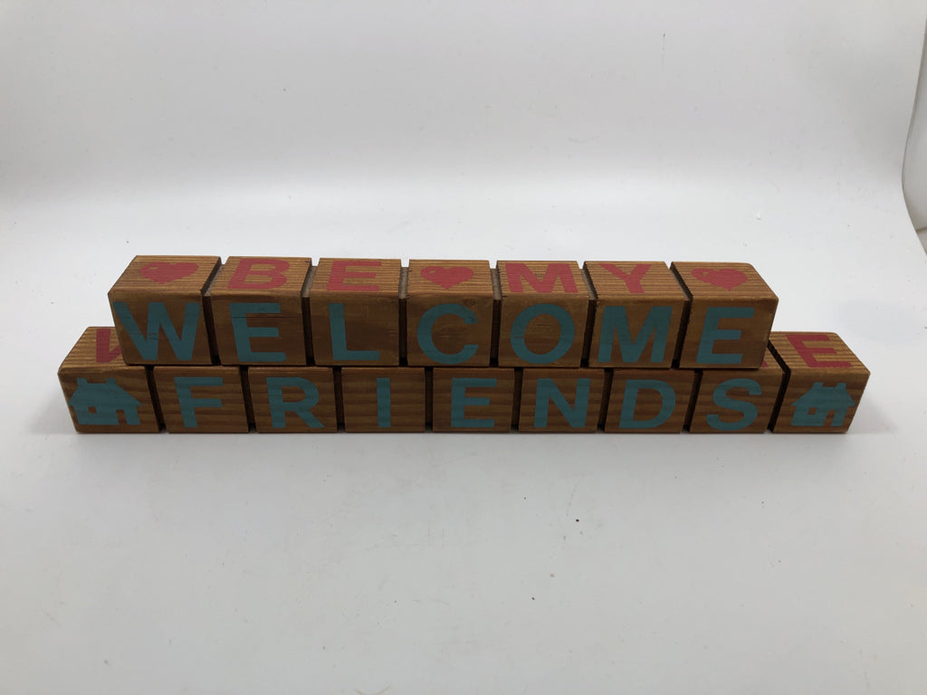 2PC SEASONAL HOLIDAY BLOCK SIGN.