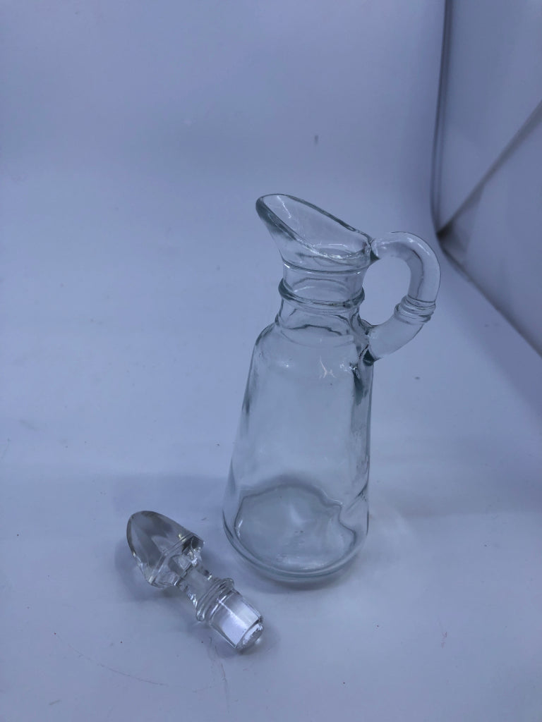 SMALL GLASS BOTTLE W STOPPER.
