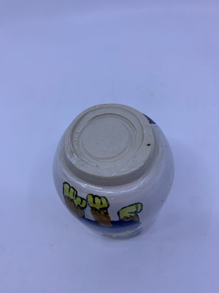CREAM PAW PATROL CUP.