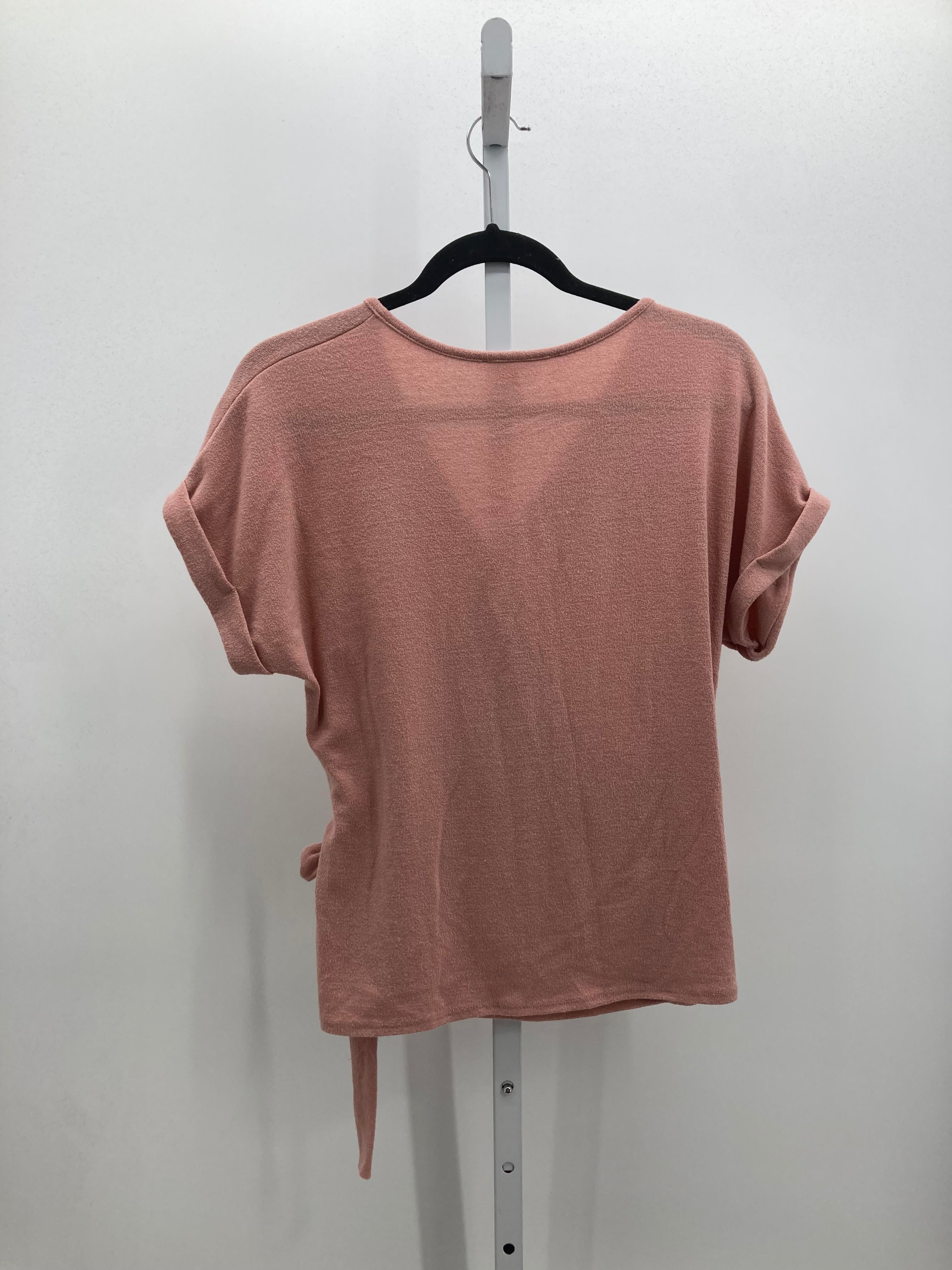 Size Large Juniors Short Sleeve Shirt
