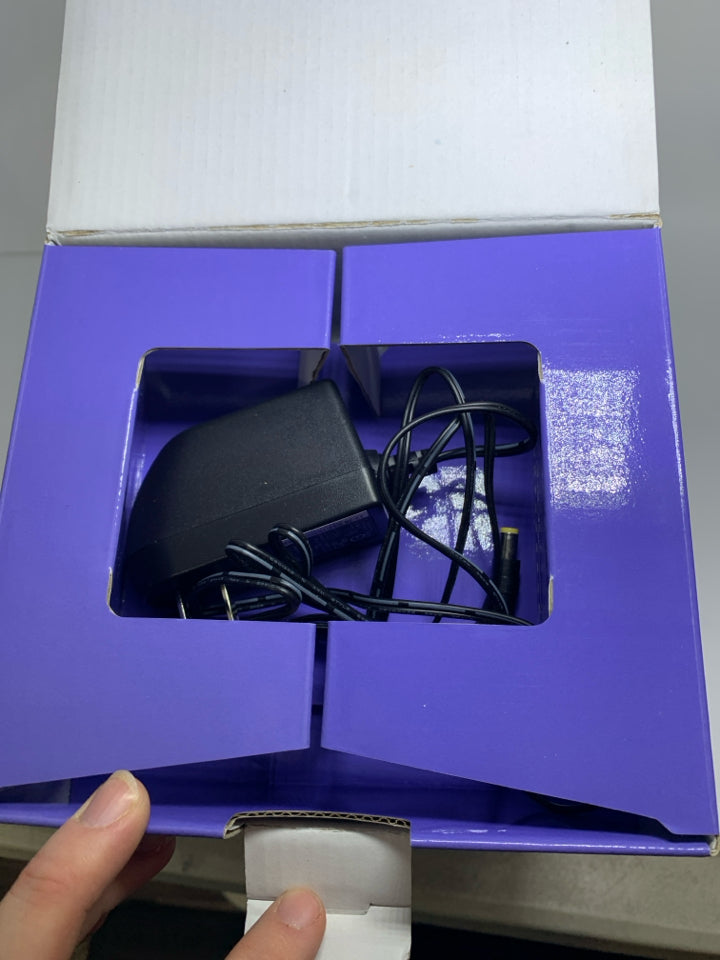 NIB YOUNG LIVING PURPLE TULIP HOME AROMA ESSENTIAL OIL DIFFUSER.