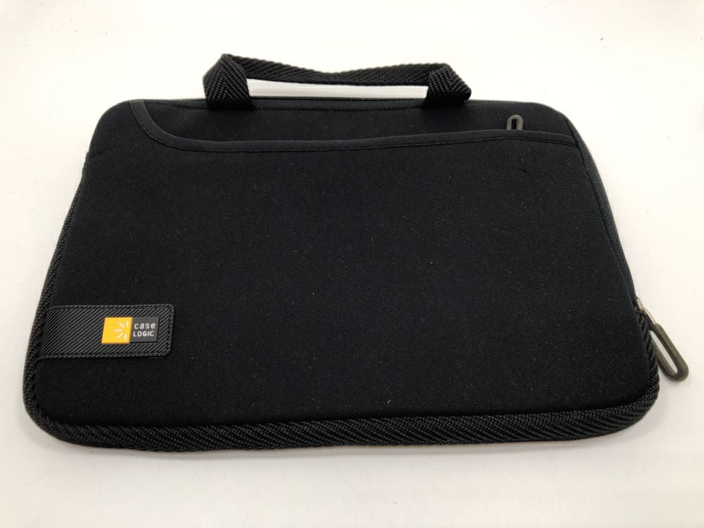 BLACK CASE LOGIC TABLET/LAPTOP SLEEVE.