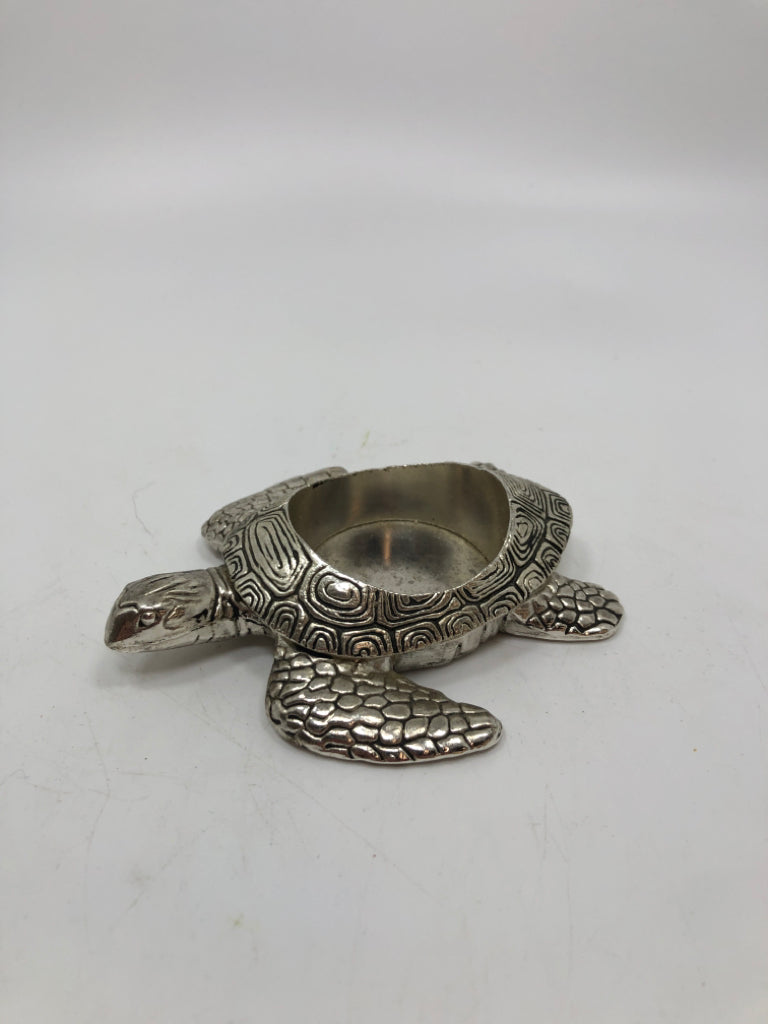 TURTLE YANKEE CANDLE HOLDER.