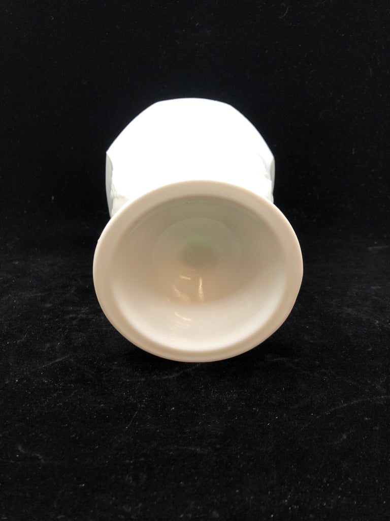 VTG MILK GLASS GRAPES CUP PLANTER.