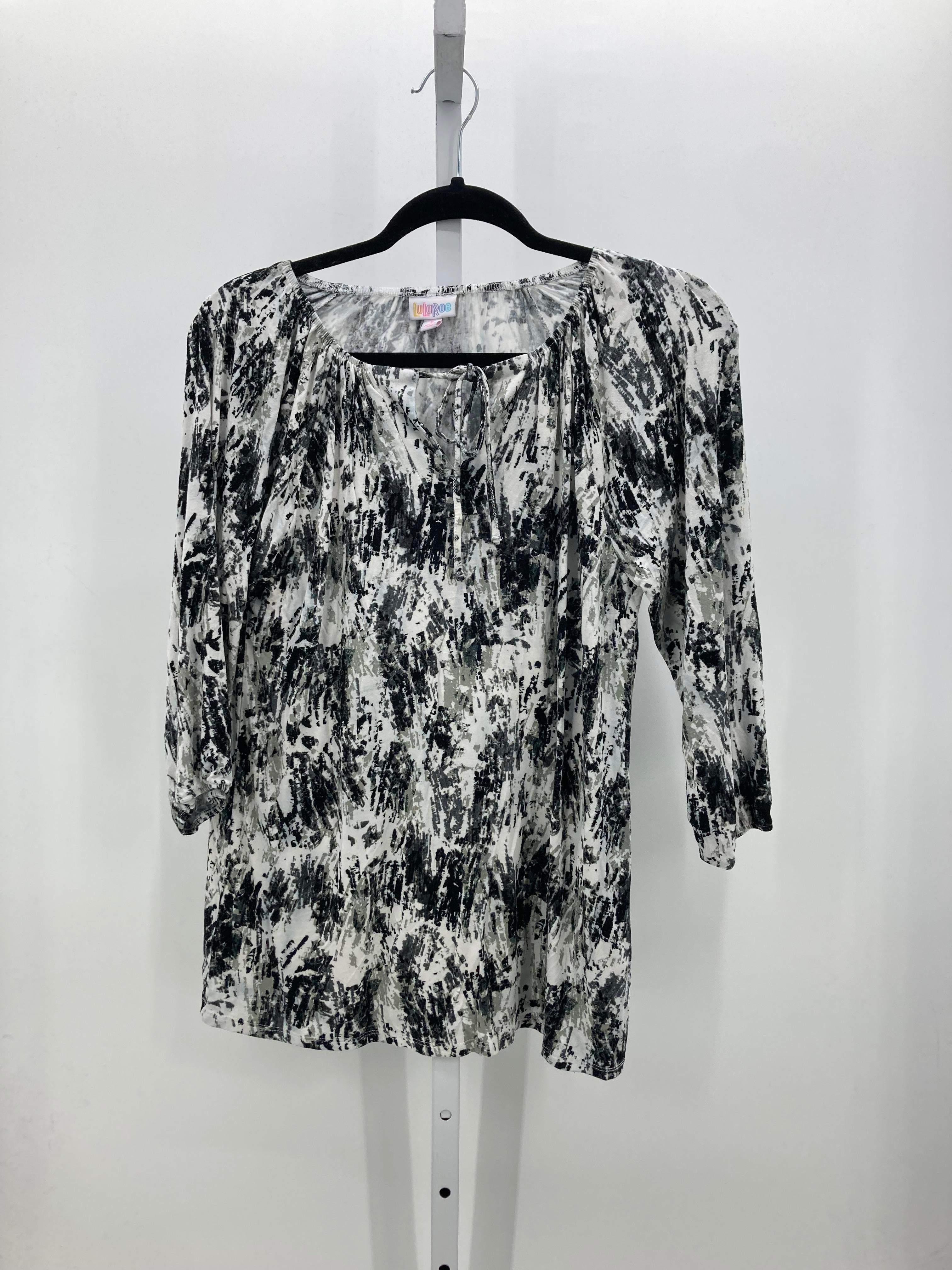 Lularoe Size Small Misses 3/4 Sleeve Shirt