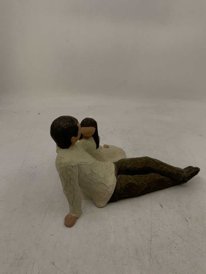 FATHER & DAUGHTER SITTING DOWN.