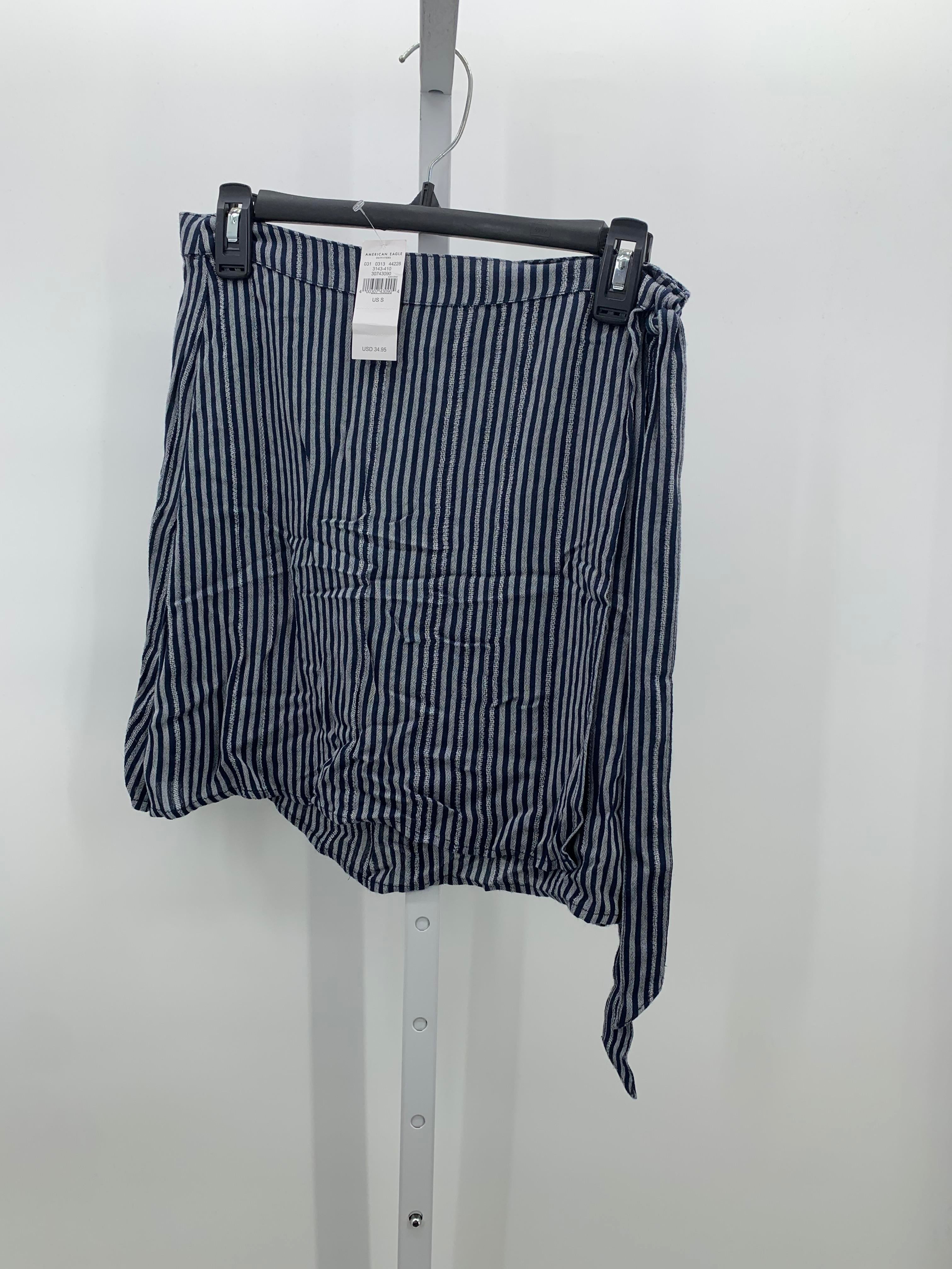 American Eagle Size Small Juniors Skirt
