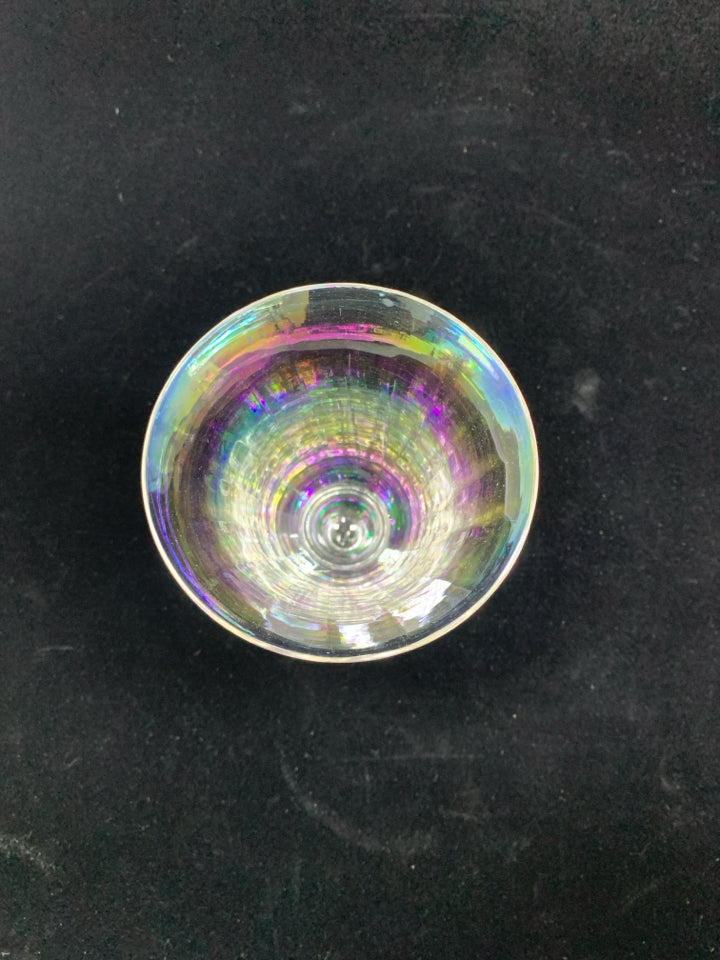 4 IRIDESCENT WATER GOBLETS.