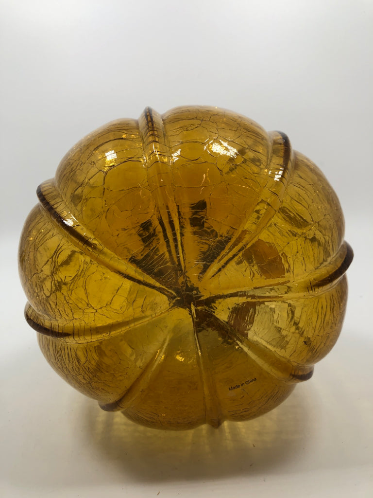 LG AMBER GLASS BLOWN PUMPKIN W/SPIRAL GLASS STEM.