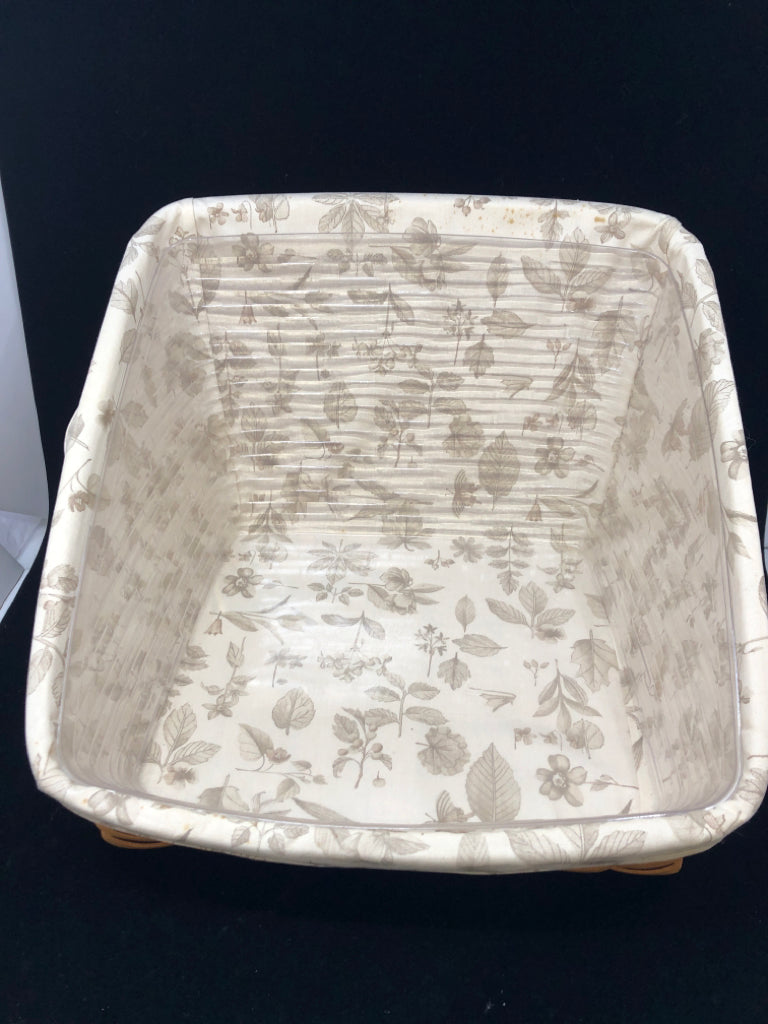 LARGE SLANT BASKET W/CREAM AND BROWN CLOTH LINER & PROTECTOR.