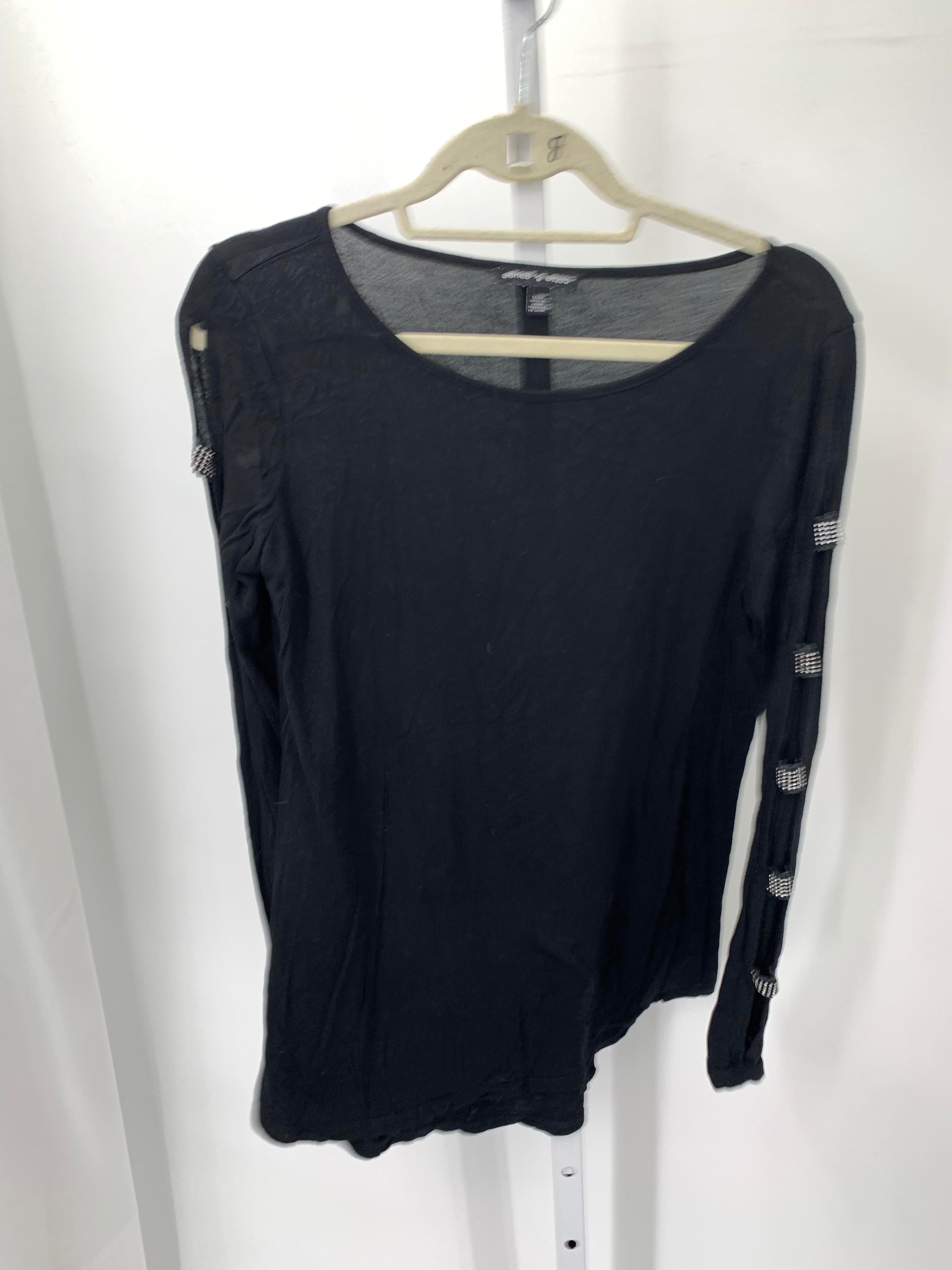 Cable & Gauge Size Medium Misses Long Sleeve Shirt