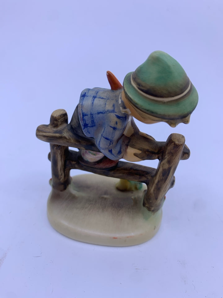 VTG HUMMEL BOY ON FENCE FIGURE.
