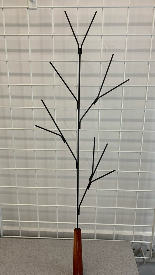 BRANCH DESIGN MARSHMALLOW ROASTING STICK.