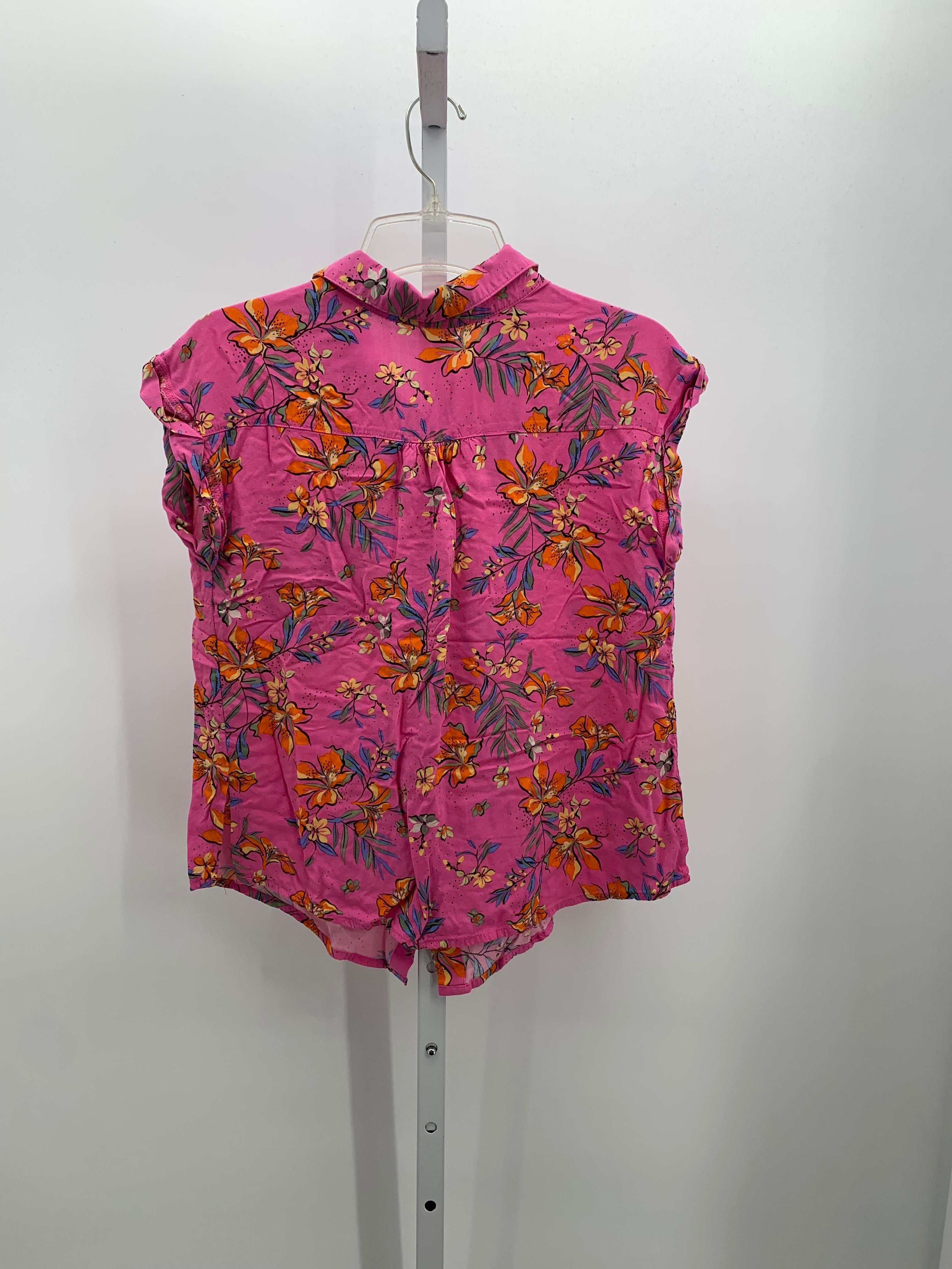 No Boundries Size Medium Juniors Short Sleeve Shirt