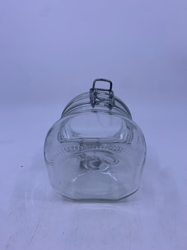 SMALL SQUARE GLASS CANISTER W METAL CLASP.