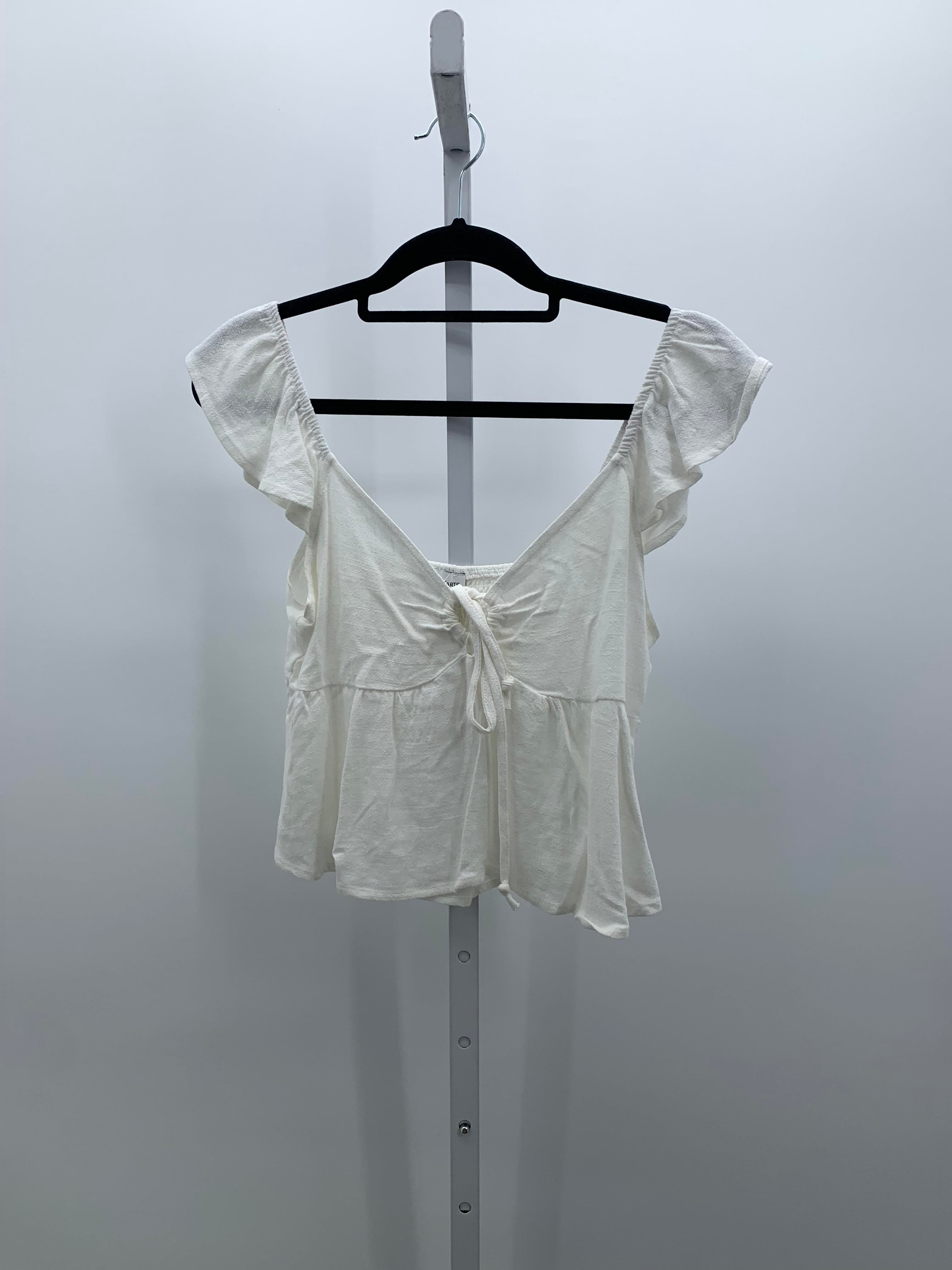 LA Hearts Size Medium Juniors Sleeveless Shirt