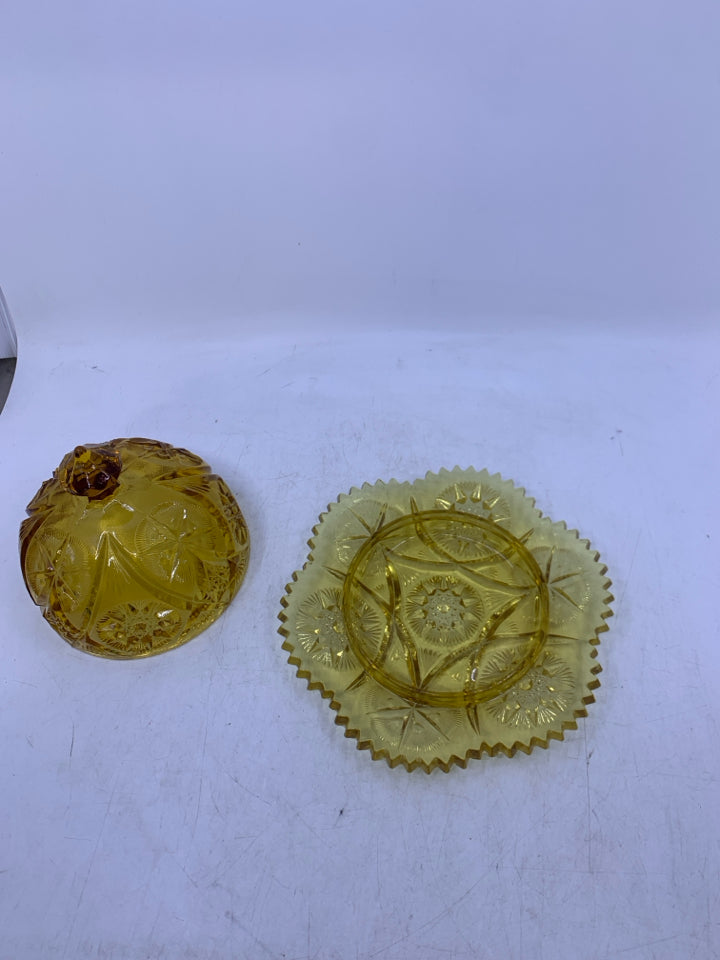 VTG YELLOW CUT GLASS 2 PC CAKE DOME SAWTOOTH EDGE.