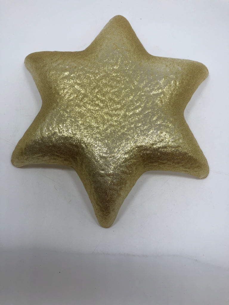 GLITTER GOLD GLASS STAR PLATE.