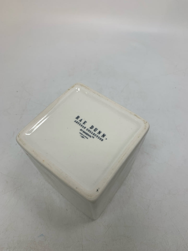 SQUARE BE BOLD PENCIL CUP.