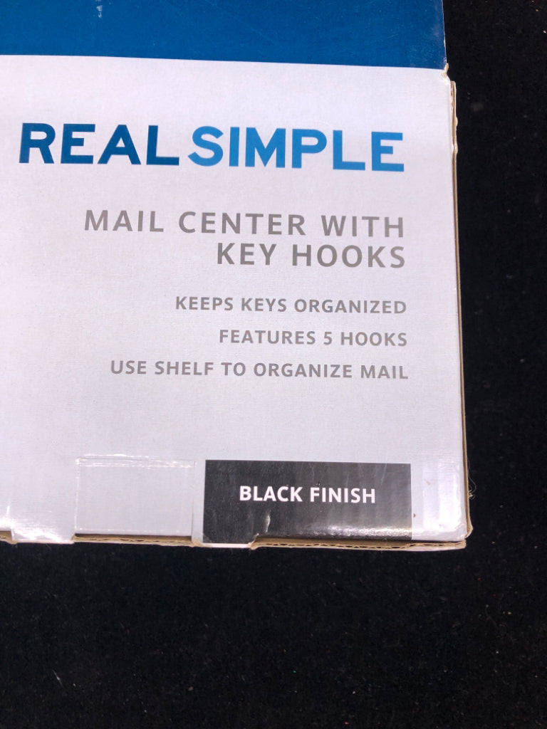 NIB MAIL CENTER W/KEY HOOKS.