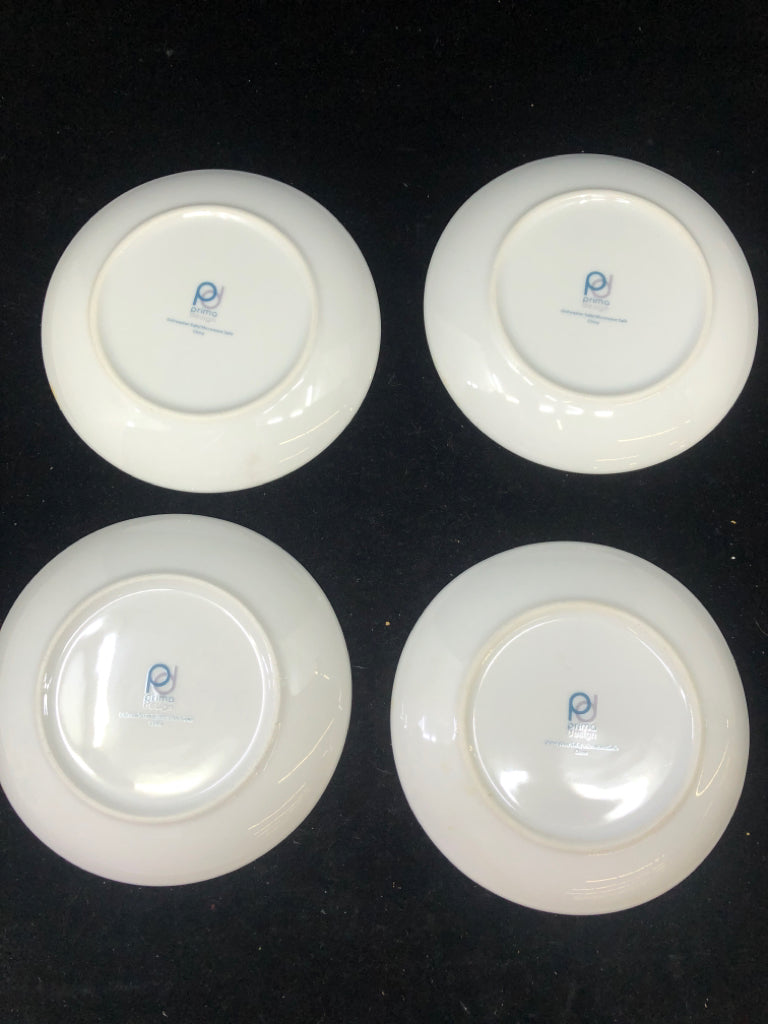 4 ASSORTED CHRISTMAS THEMED SNACK PLATES.