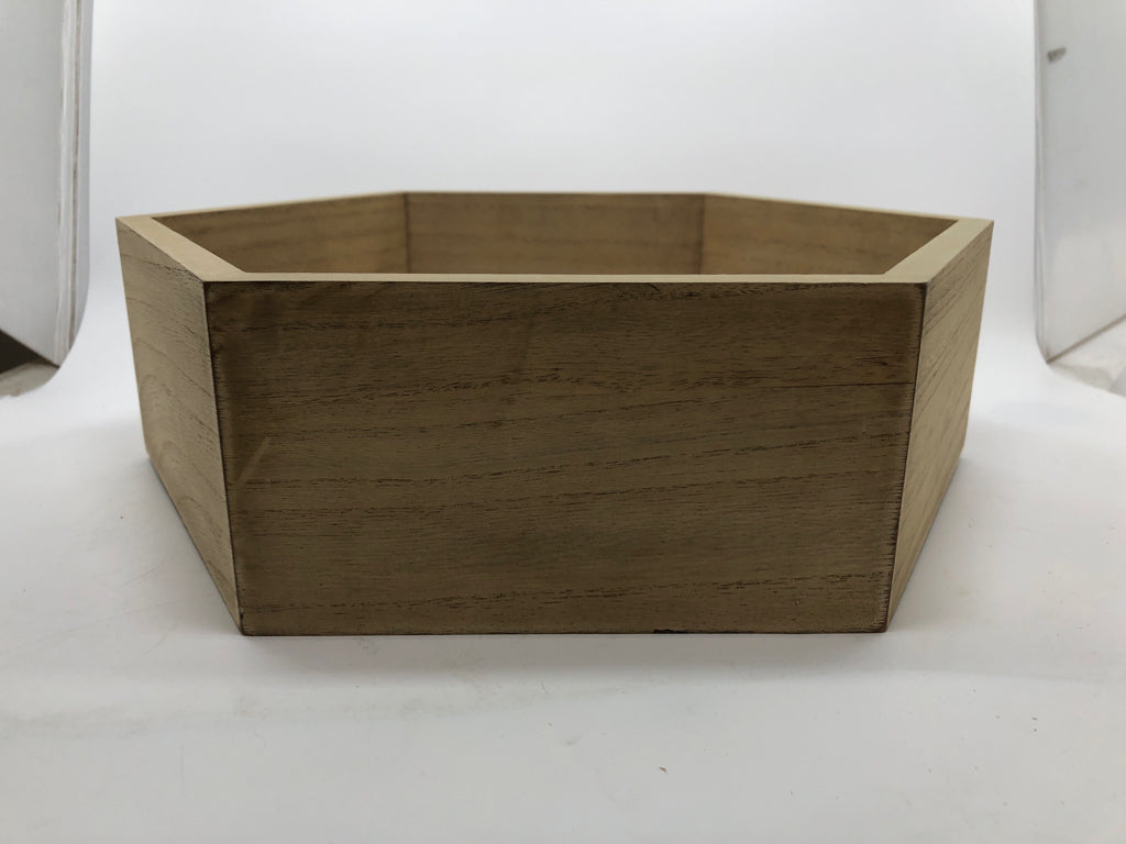 HEXAGON SHAPED SHELF W/FLORAL BACKGROUND.