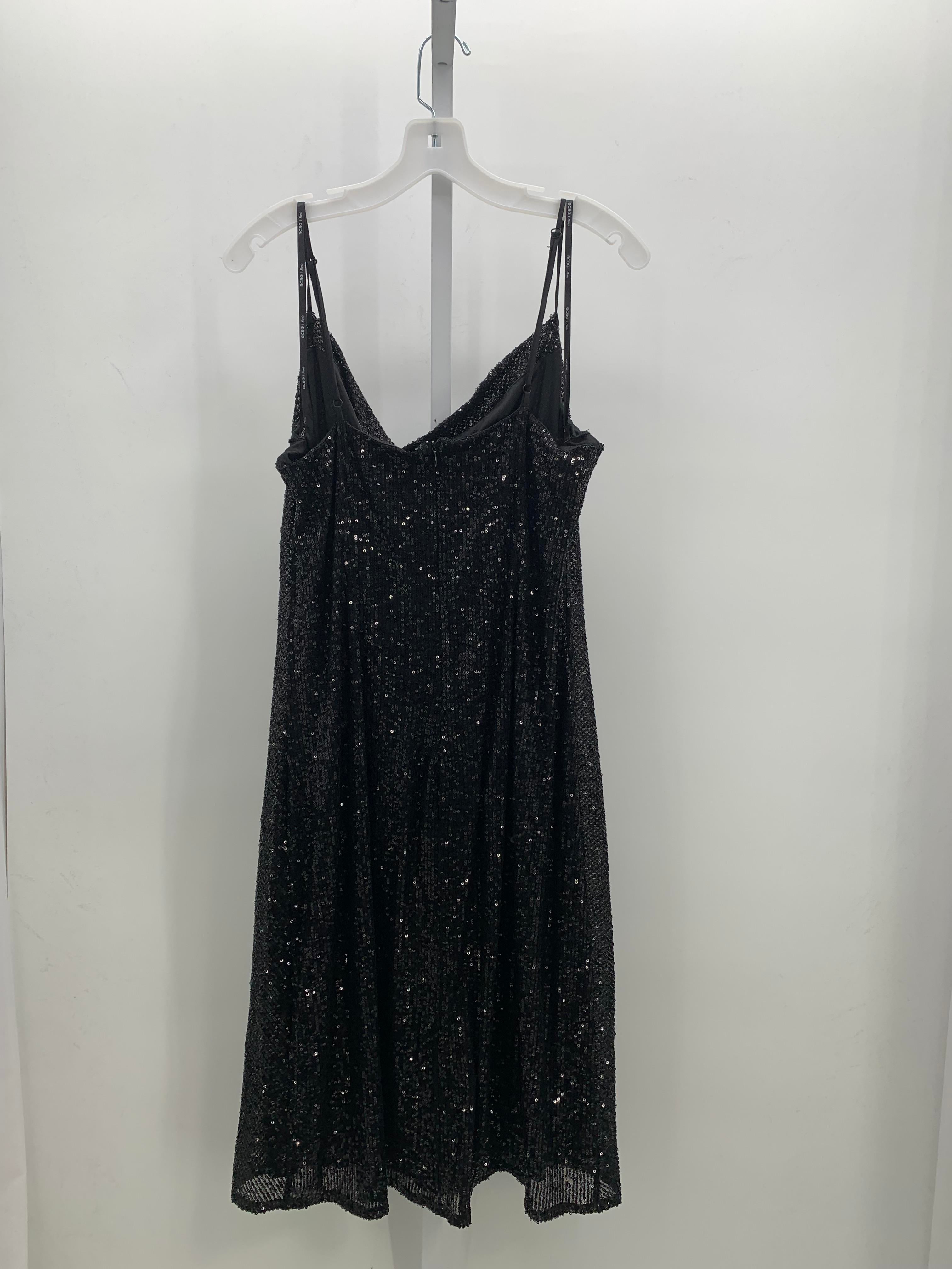 BCBG Size Large Misses Sleeveless Dress