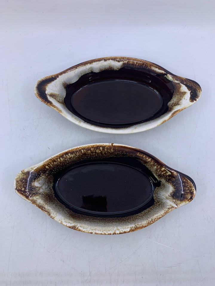 2 BROWN DRIP POTTERY SINGLE OVAL BAKERS.