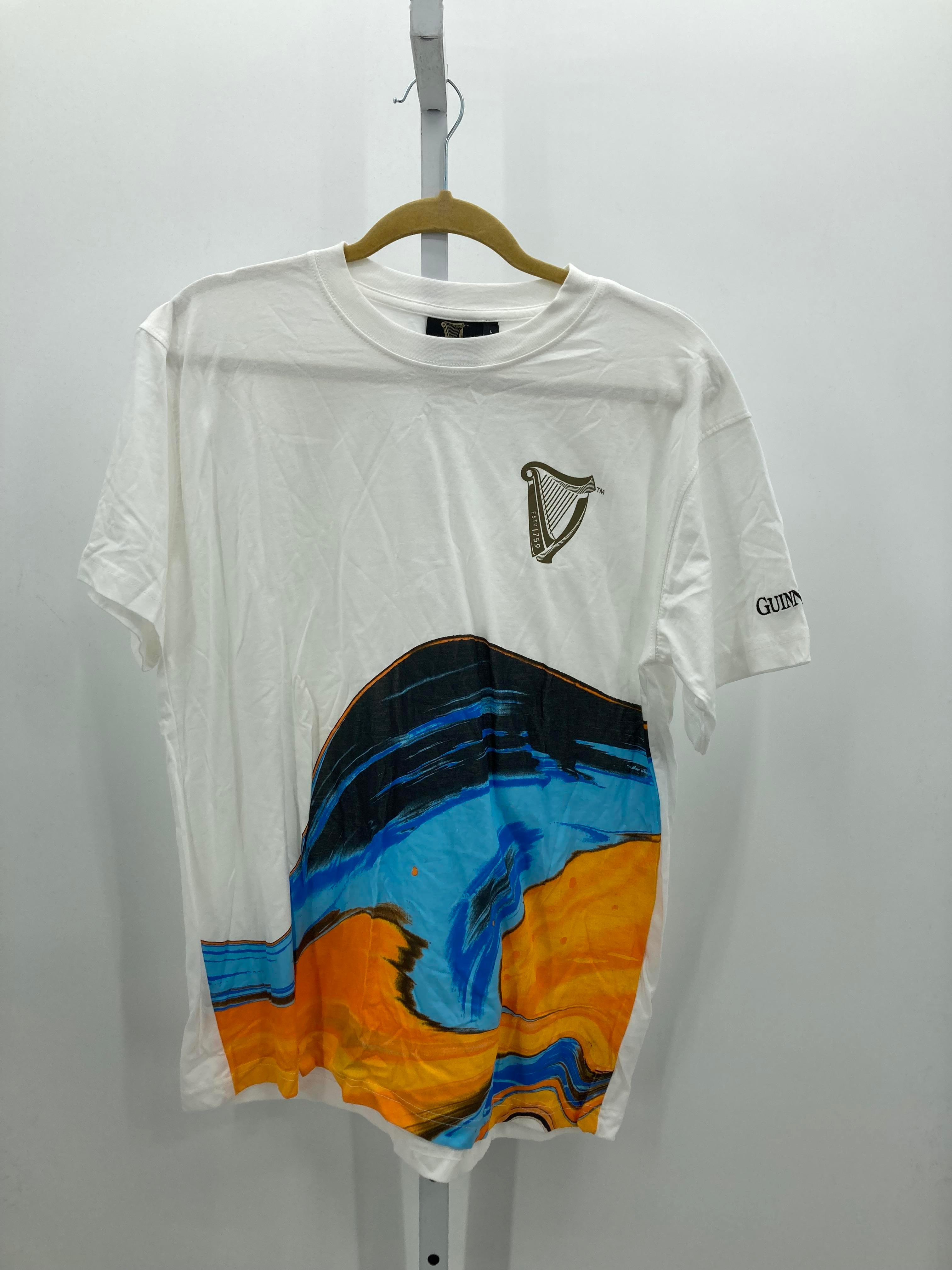 GRAPHIC KNIT TEE.
