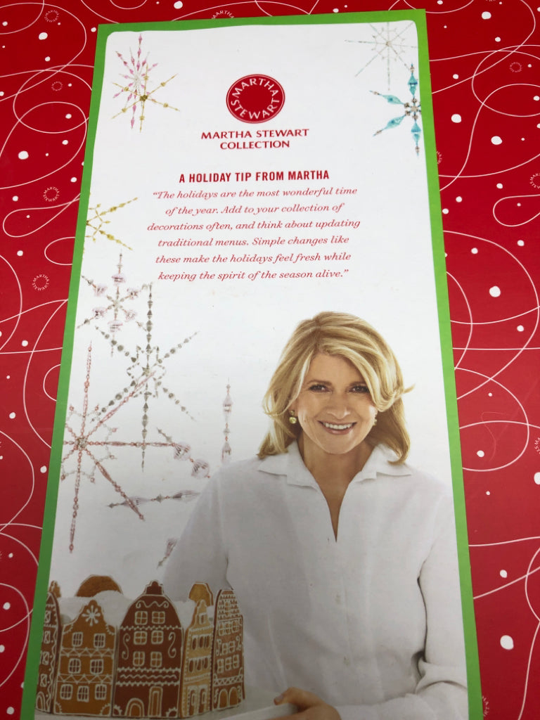 SQUARE RED TREE PLATTER - MARTHA STEWART IN BOX.