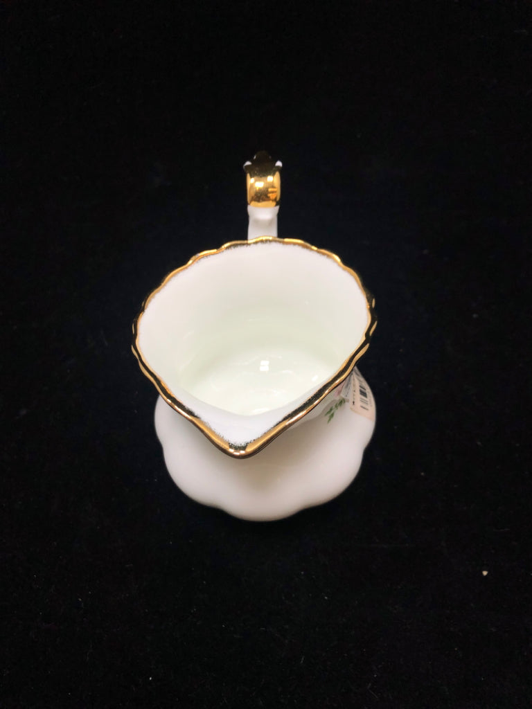 OLD COUNTRY ROSES CREAMER.