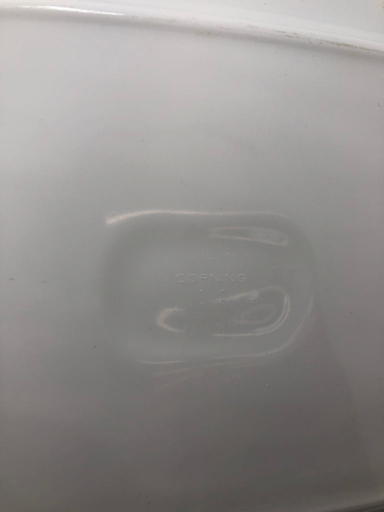 FLORA RECTANGULAR CASSEROLE DISH.