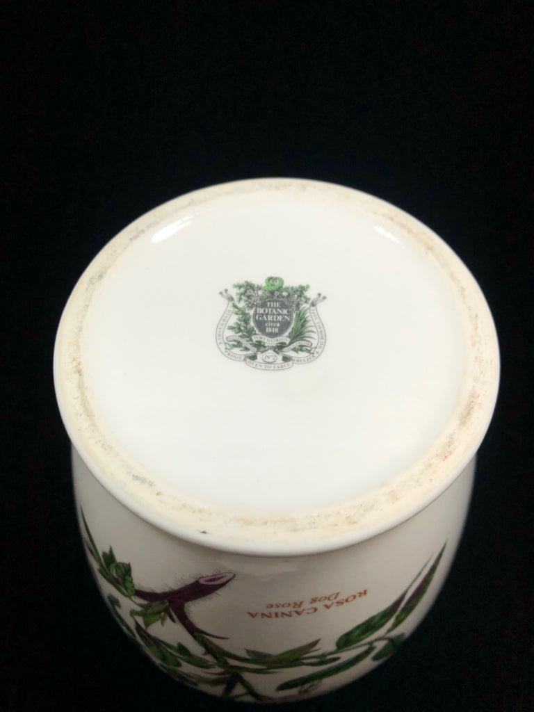 BOTANIC GARDEN DOG ROSE VASE.