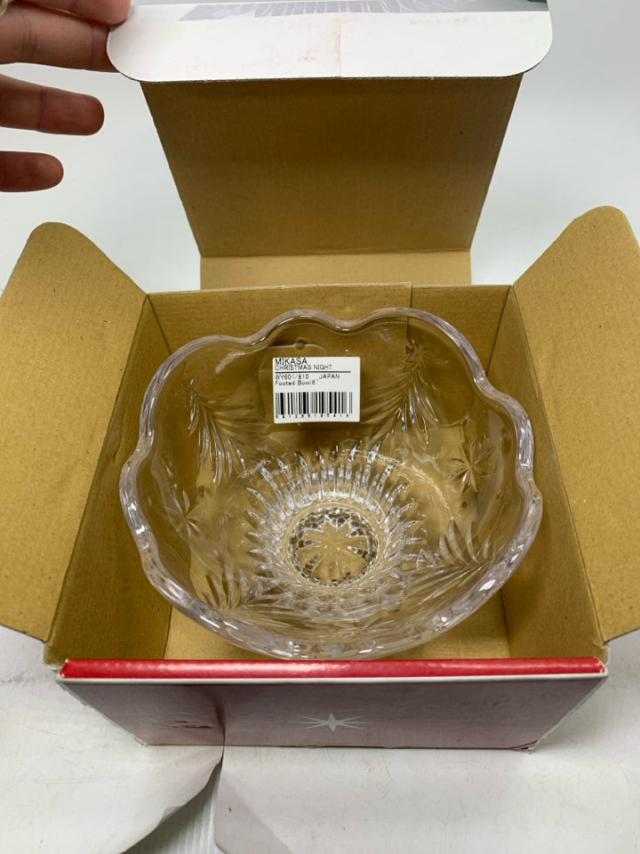 NIB MIKASA "CHRISTMAS NIGHT" FOOT BOWL.