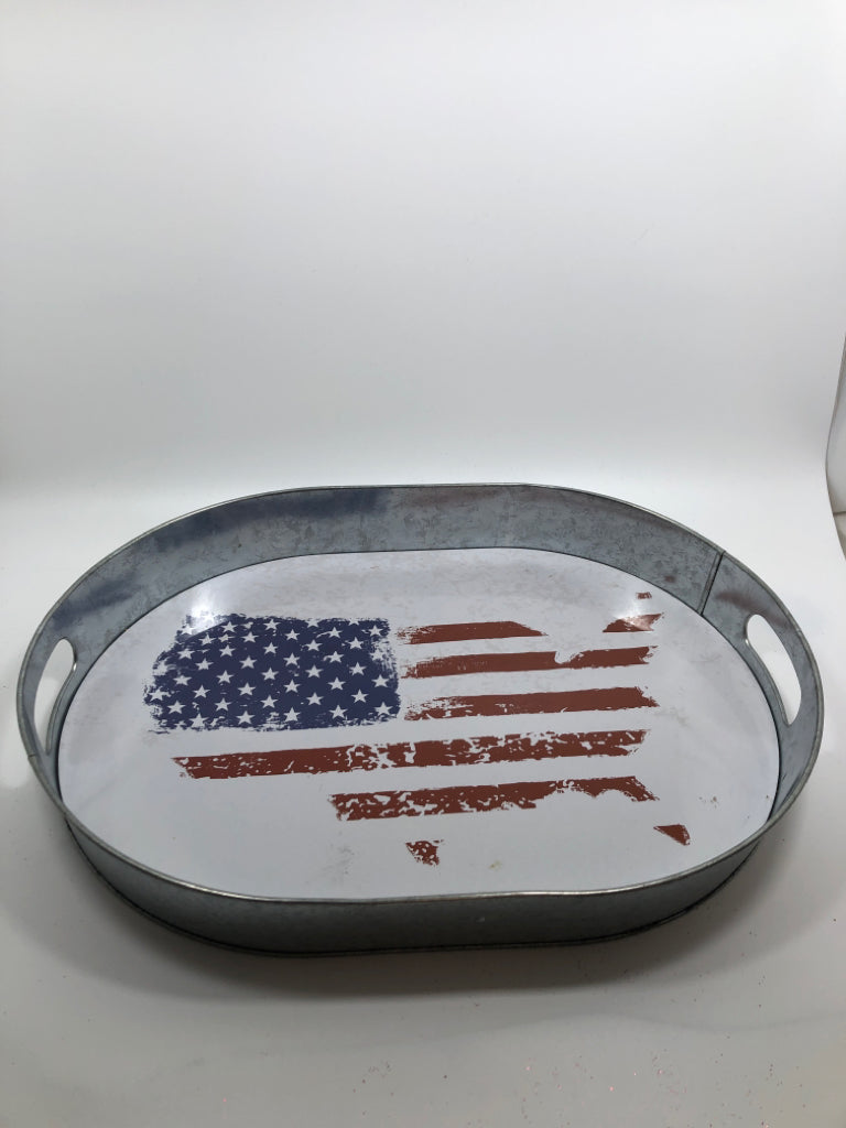 FLAG SHAPED AMERICA TRAY.