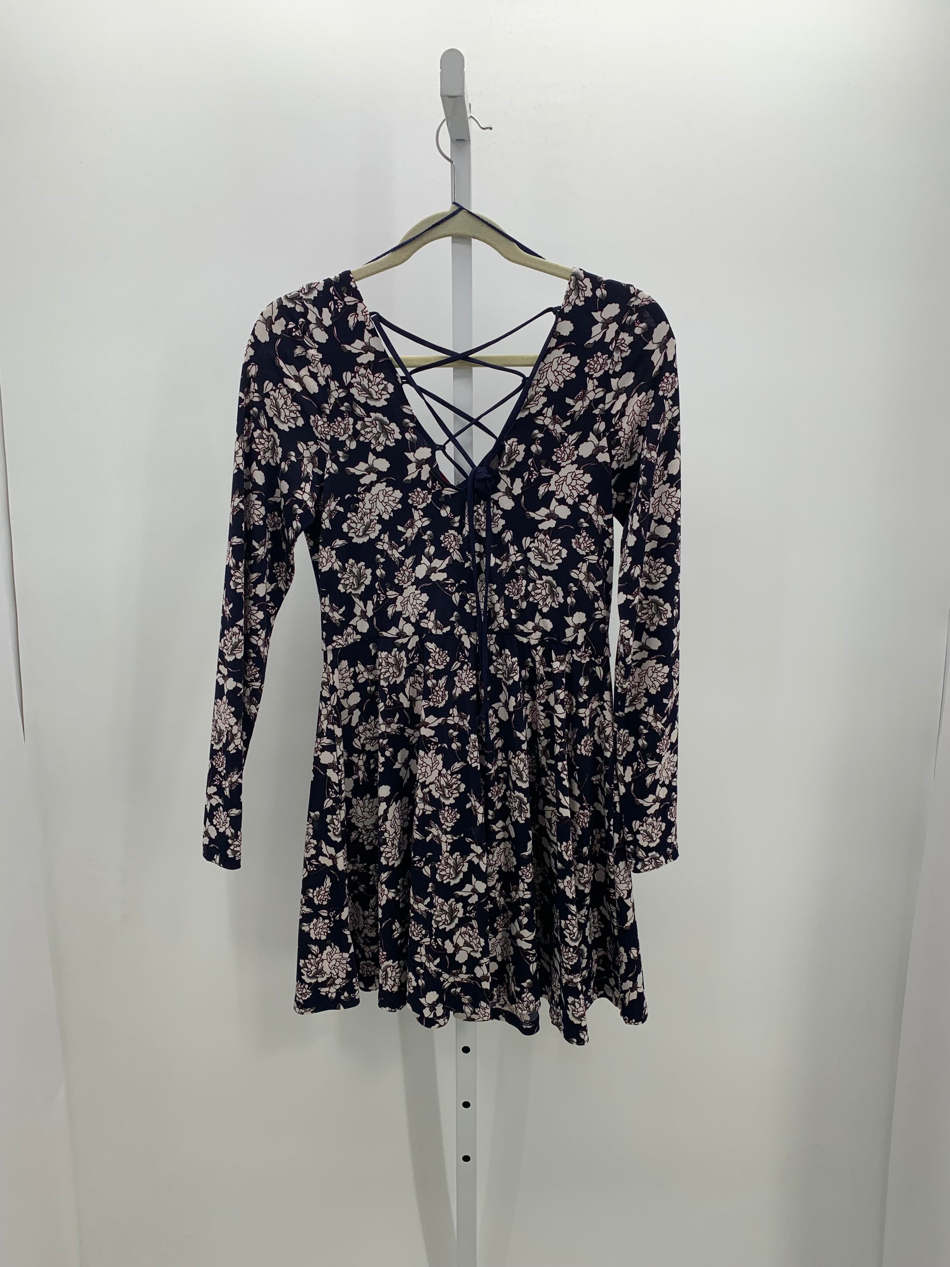 Aeropostale Size Large Juniors Long Sleeve Dress