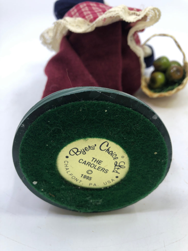 BYERS' CHOICE GRANDMA HOLDING GOOSE AND APPLES-1995.