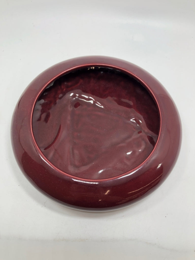 VTG SHORT BURGUNDY BULB PLANTER.