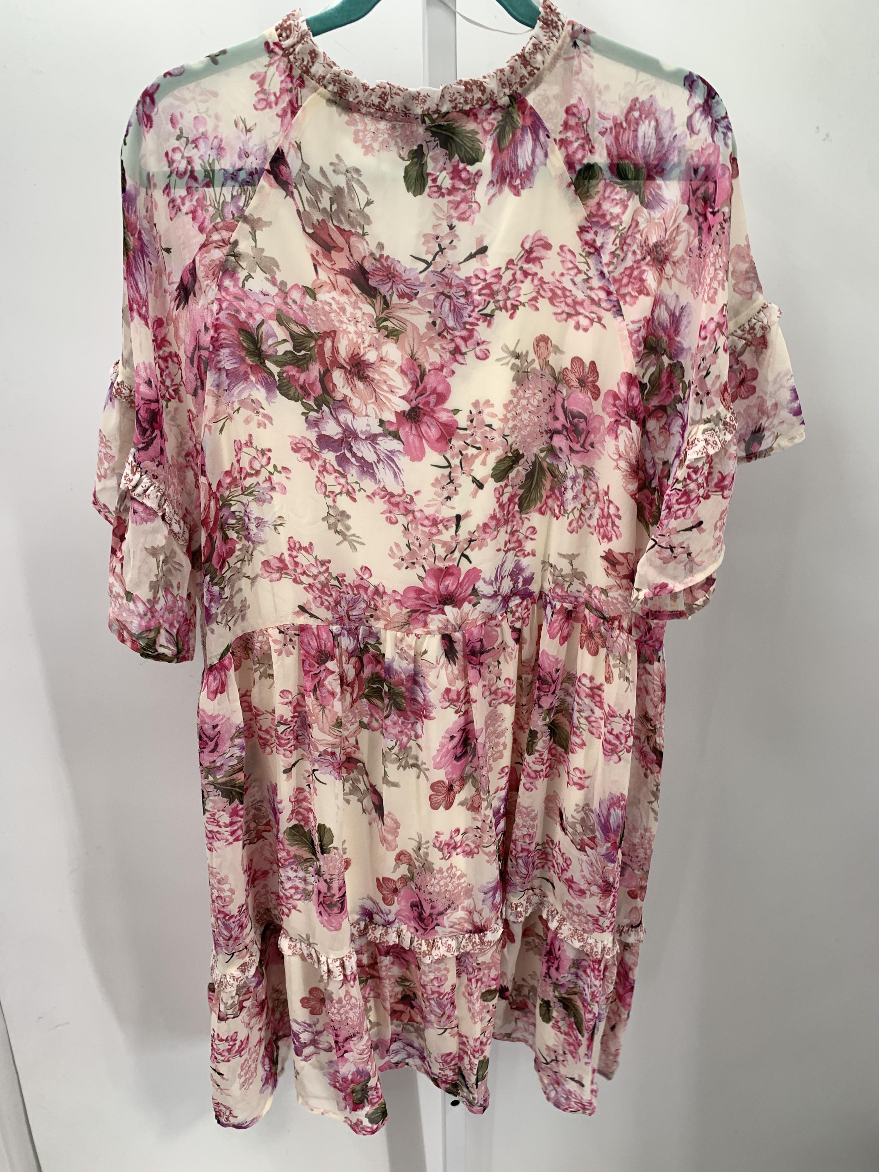 Size Large Misses Short Sleeve Dress