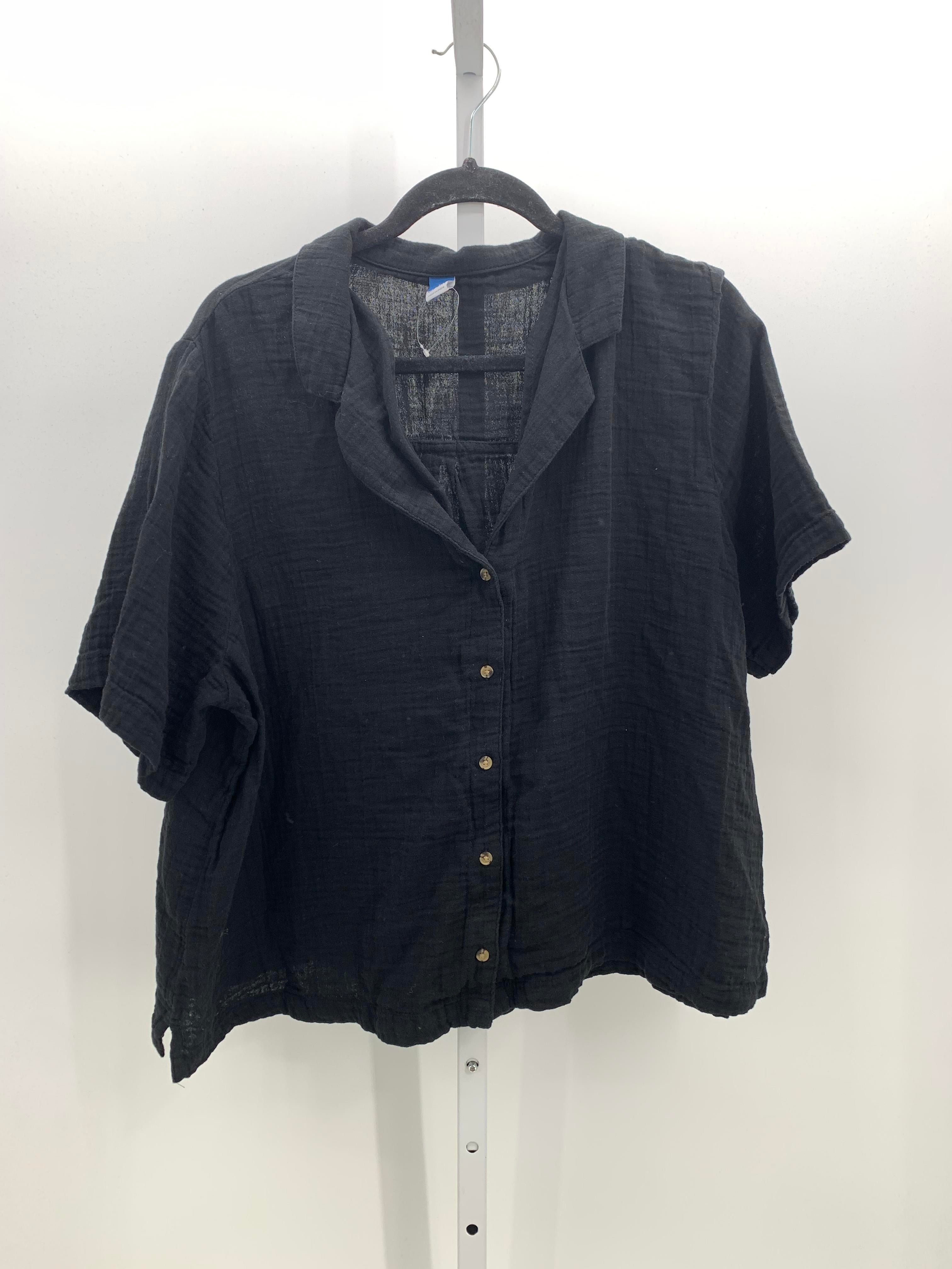 Old Navy Size Extra Large Misses Short Sleeve Shirt